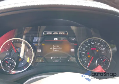 2020 Ram 1500 Laramie из США, поврежденный, VIN 1C6SRFJM5LN302501